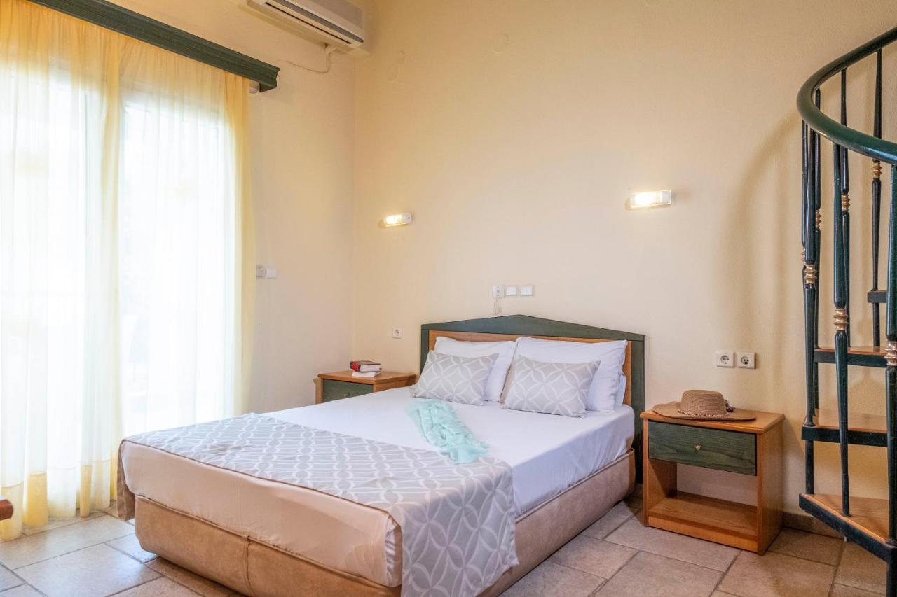 Aristides Hotel Foúrka Eksteriør bilde