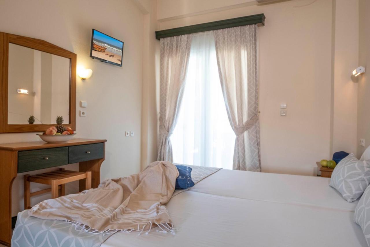 Aristides Hotel Foúrka Eksteriør bilde