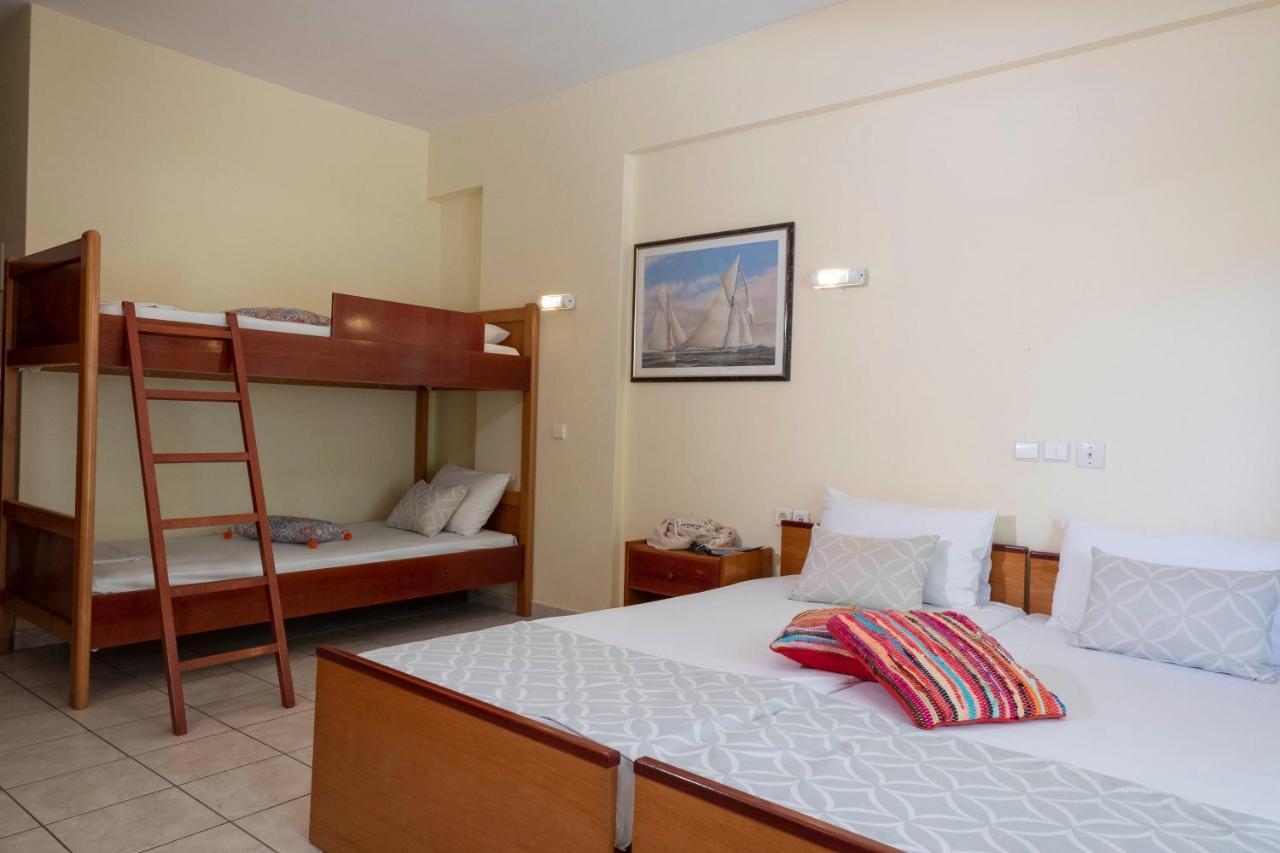 Aristides Hotel Foúrka Eksteriør bilde