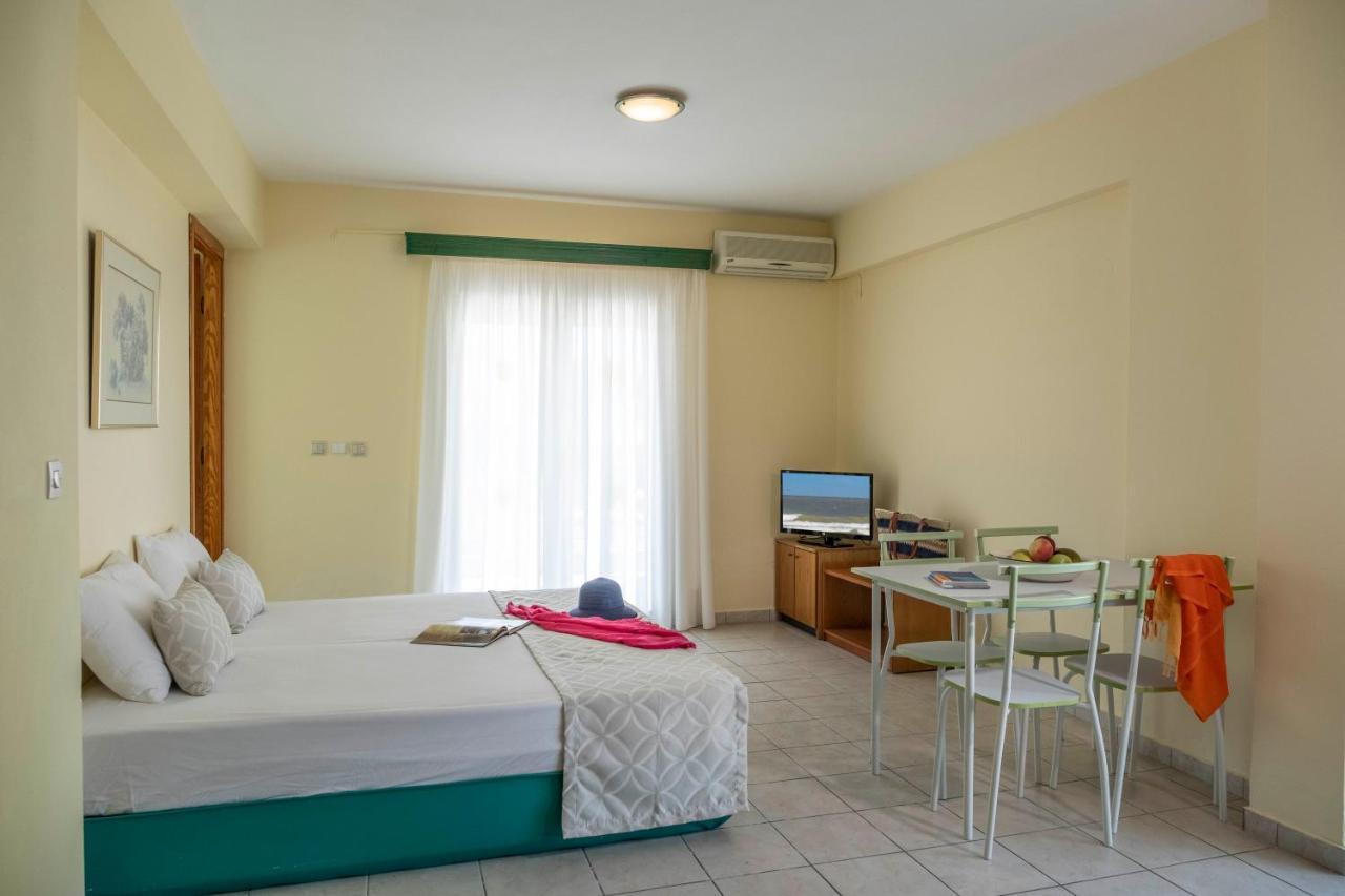 Aristides Hotel Foúrka Eksteriør bilde