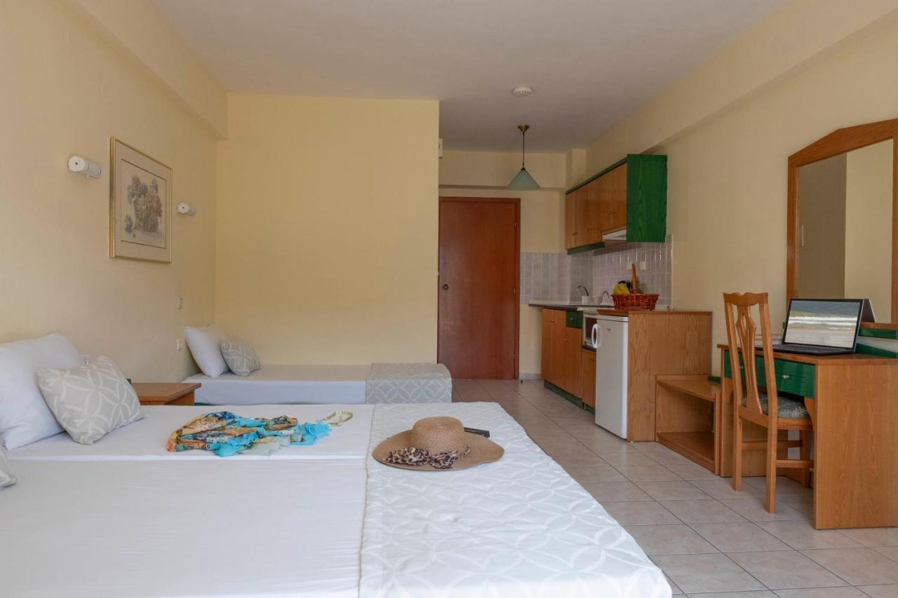 Aristides Hotel Foúrka Eksteriør bilde
